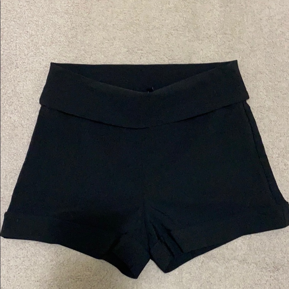 💜4/$30 - NWOT black shorts